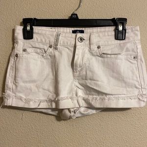 Authentic Icon star pocket jean shorts size 24